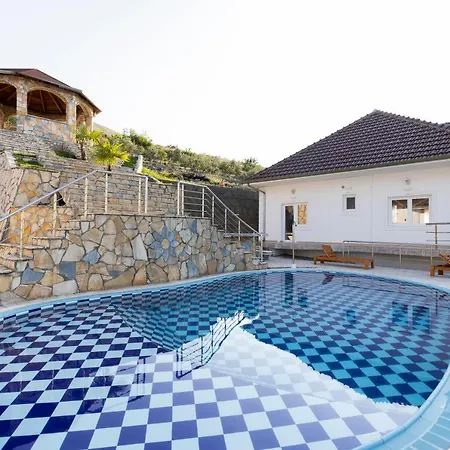 The Lake Houses Villa